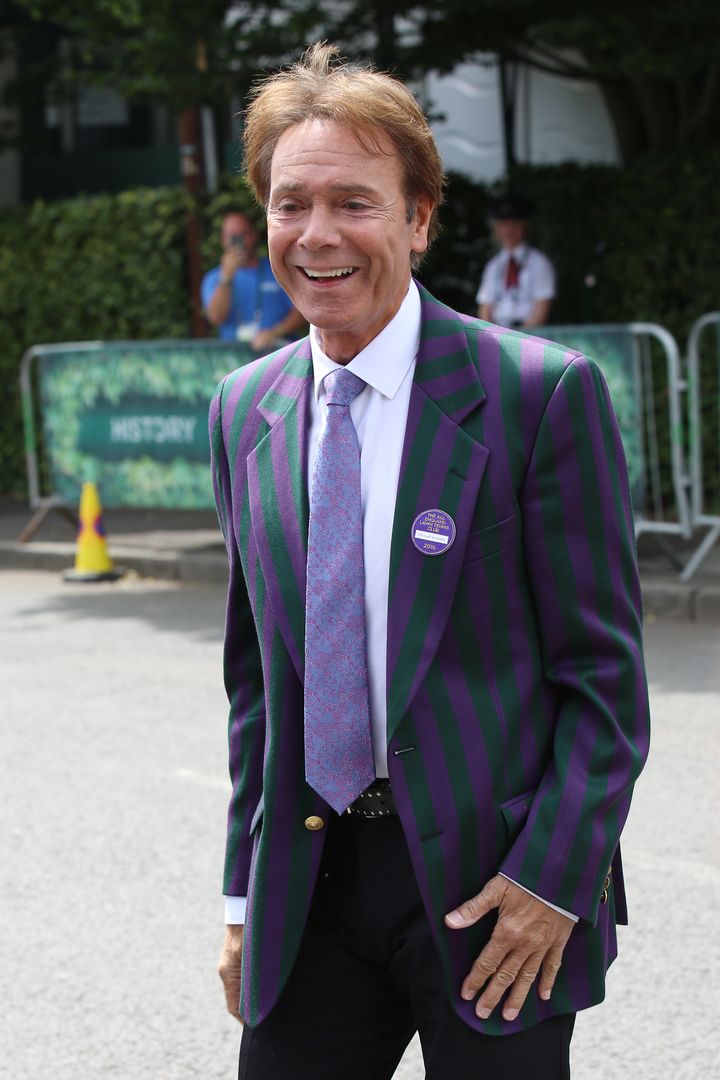 <strong>Sir Cliff Richard to sue the BBC and South Yorkshire Police for £1 million over live coverage of a police raid at his home</strong>