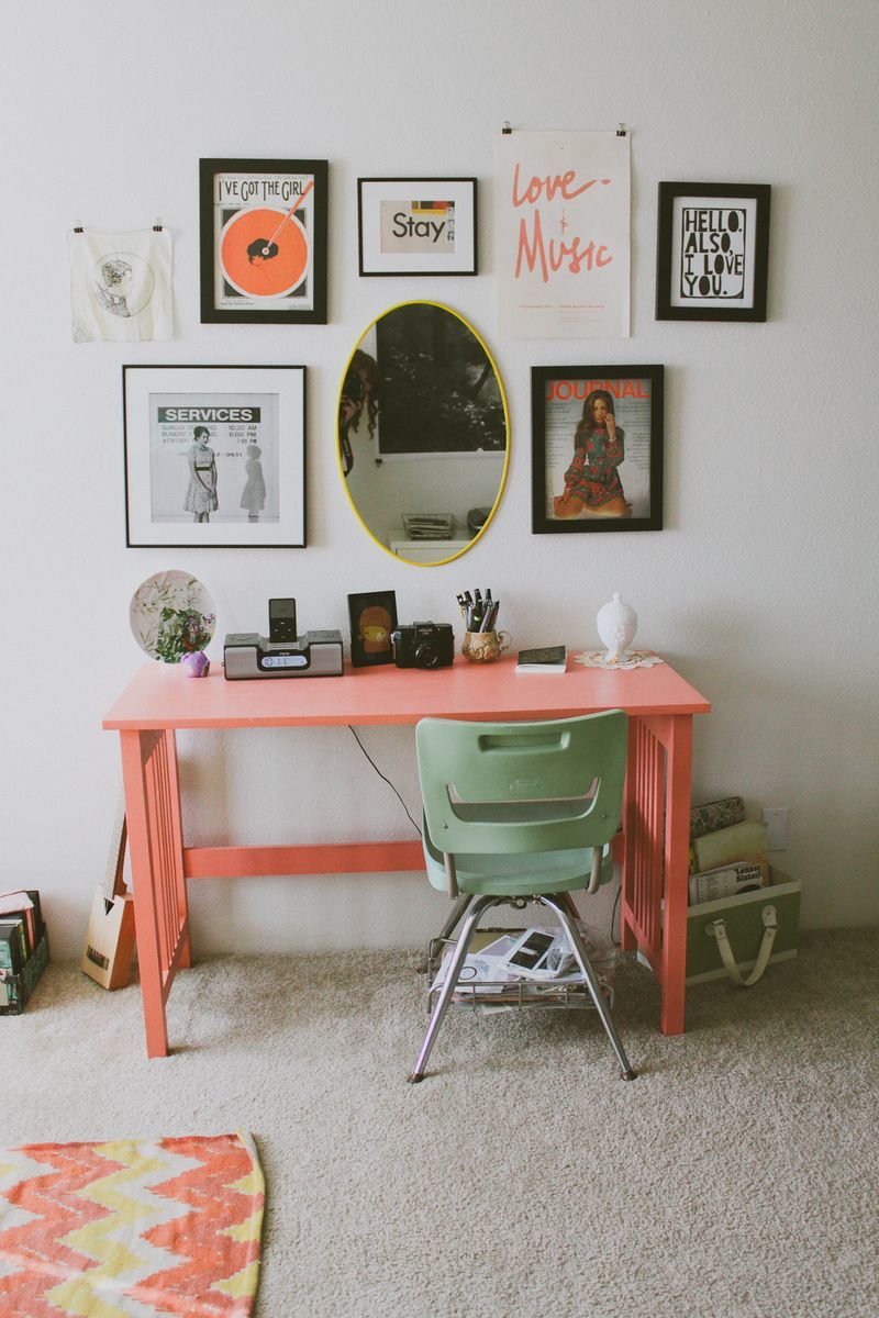 A writing desk gets amped up in coral.