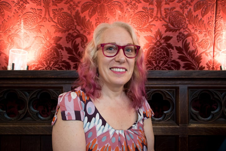 <strong>Suzanne Noble</strong>, CEO & Founder at <a href="https://www.frugl.com/" target="_blank" role="link" rel="nofollow" class=" js-entry-link cet-external-link" data-vars-item-name="Frugl" data-vars-item-type="text" data-vars-unit-name="577fcbd8e4b0f06648f49f42" data-vars-unit-type="buzz_body" data-vars-target-content-id="https://www.frugl.com/" data-vars-target-content-type="url" data-vars-type="web_external_link" data-vars-subunit-name="article_body" data-vars-subunit-type="component" data-vars-position-in-subunit="14">Frugl</a> and Founder at <a href="http://advantagesofage.com/" target="_blank" role="link" rel="nofollow" class=" js-entry-link cet-external-link" data-vars-item-name="Advantages of Age" data-vars-item-type="text" data-vars-unit-name="577fcbd8e4b0f06648f49f42" data-vars-unit-type="buzz_body" data-vars-target-content-id="http://advantagesofage.com/" data-vars-target-content-type="url" data-vars-type="web_external_link" data-vars-subunit-name="article_body" data-vars-subunit-type="component" data-vars-position-in-subunit="15">Advantages of Age</a>.<em><br>Suzanne took her leap into tech after years of experience and success in public relations.</em><a href="http://advantagesofage.com/" target="_blank" role="link" rel="nofollow" class=" js-entry-link cet-external-link" data-vars-item-name="" data-vars-item-type="text" data-vars-unit-name="577fcbd8e4b0f06648f49f42" data-vars-unit-type="buzz_body" data-vars-target-content-id="http://advantagesofage.com/" data-vars-target-content-type="url" data-vars-type="web_external_link" data-vars-subunit-name="article_body" data-vars-subunit-type="component" data-vars-position-in-subunit="16"><br></a>