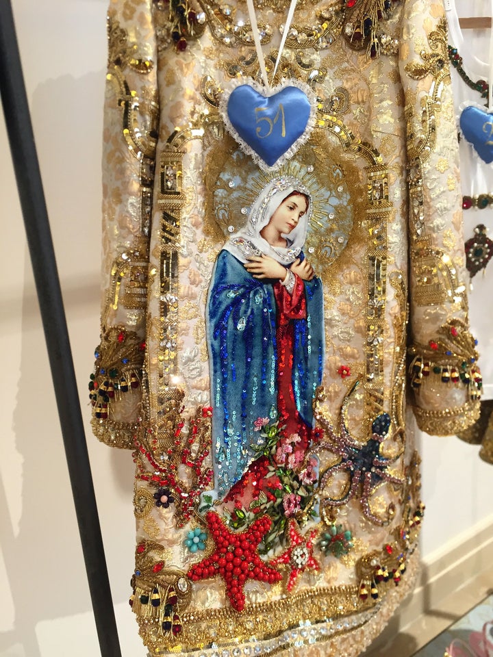 A magnificent couture piece from the Alta Moda Dolce & Gabbana collection in Napoli. 2016.