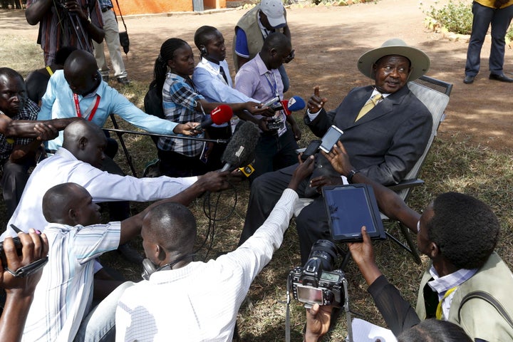 Uganda's President Yoweri Museveni prompted lots of questions when he pulled over to take a phone call on the side of th