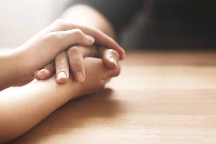 10 Ways You Can Help a Friend Living with Illness