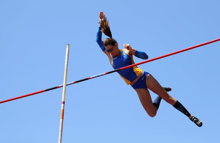 Pole vaulter Fabiana Murer leads the Brazilian team heading into the 2016 Rio Olympics.