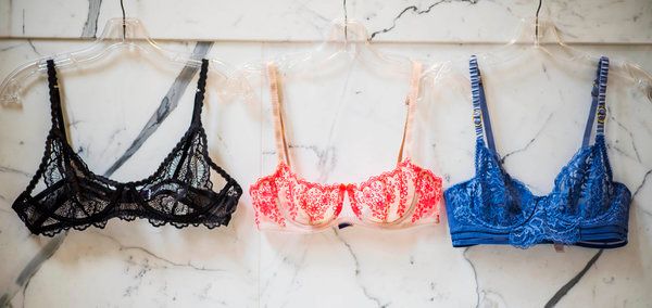 2 Women Test The Theory That Expensive Lingerie Gives You