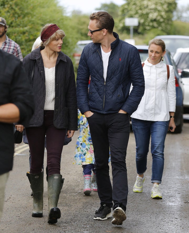 <strong> Taylor Swift and Tom Hiddleston</strong>