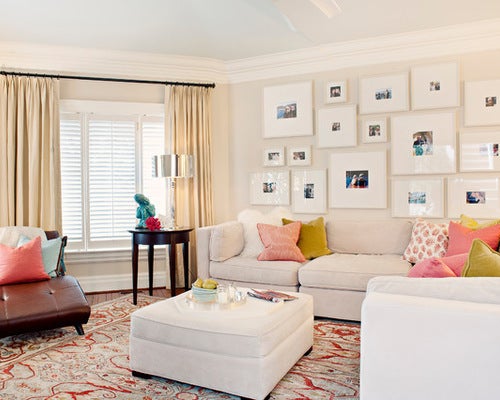 <a href="http://www.houzz.com/photos/2100497/ST-GEORGES-KINGSWAY-traditional-family-room-toronto" target="_blank">Original photo</a> on Houzz
