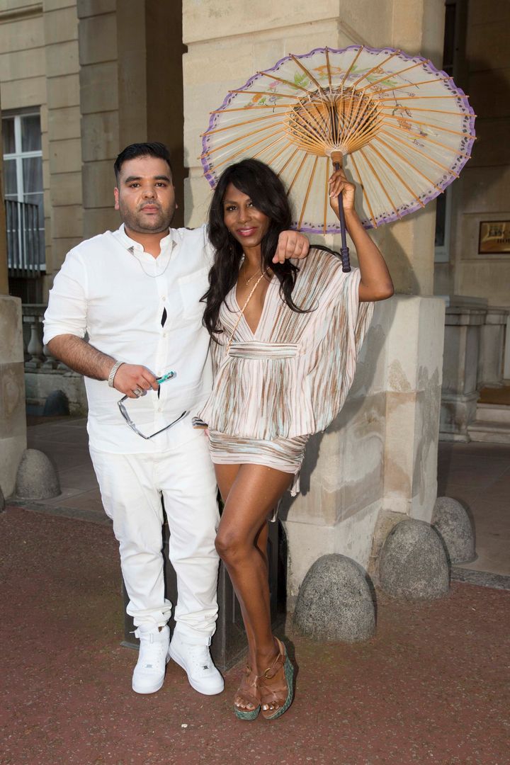 Sinitta, Naughty Boy and a parasol - what's not to love?