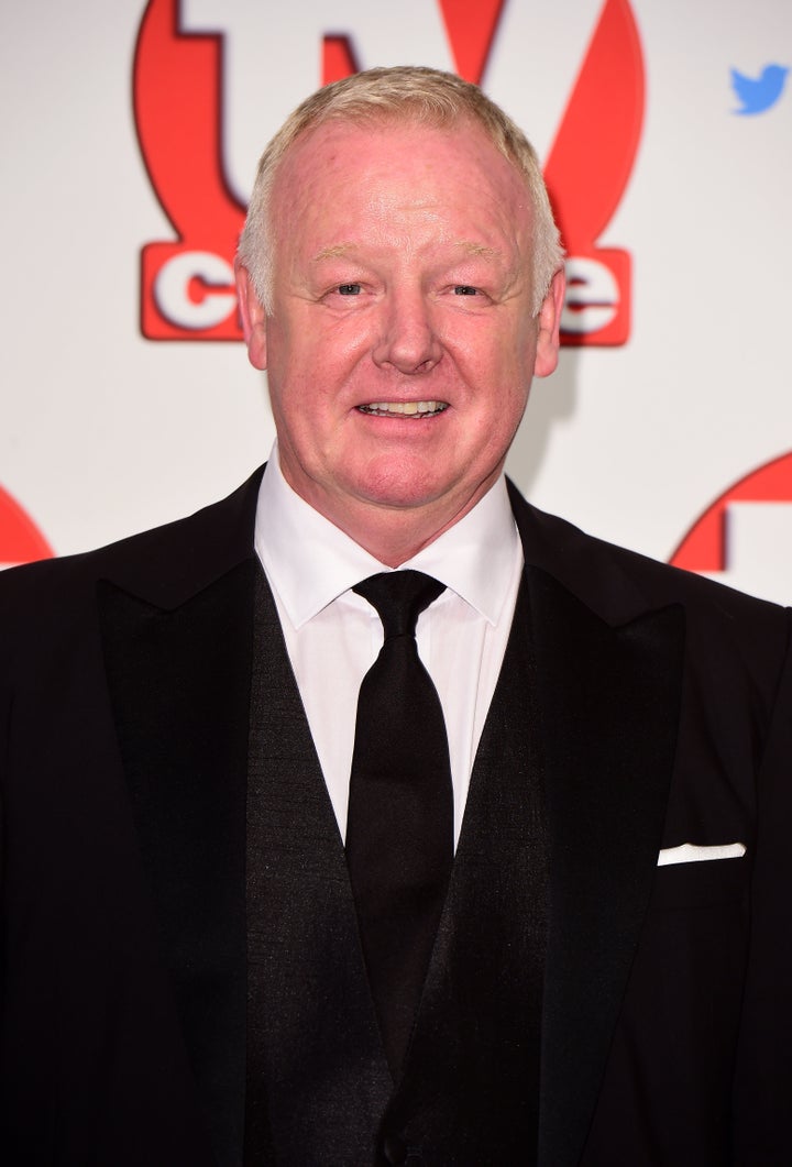 Les Dennis