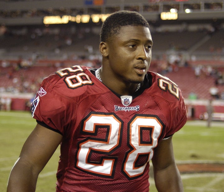 Warrick Dunn editorial image. Image of warrick, baseman - 173779610