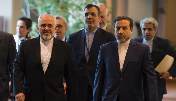 Iran's Foreign Minister Mohammad Javad Zarif(L) arrives for a meeting with US Secretary of State John Kerry April 19, 2016 at