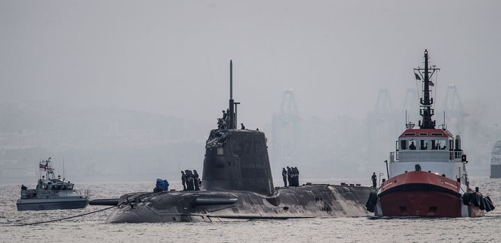 <strong>HMS Ambush after the collision, showing apparent damage to its conning tower</strong>