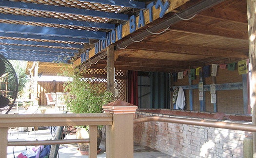Thrifty Truth or Consequences, New Mexico, is a perfect spa retreat. (Image: <a href="https://www.flickr.com/photos/piratealice/" target="_blank"><strong>Pattie</strong></a>, <a href="https://www.flickr.com/photos/piratealice/3824940378/" target="_blank"><strong>Hot Springs in Truth or Consequences</strong></a> via Flickr <a href="https://creativecommons.org/licenses/by-sa/2.0/" target="_blank"><strong>CC BY-SA 2.0</strong></a>)