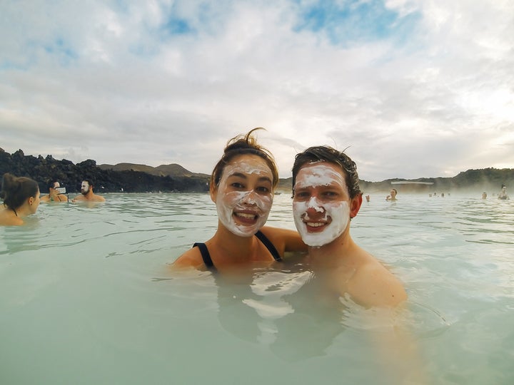 <p><a rel="nofollow" href="http://www.thetravelpockets.com/new-blog/2016/4/7-day-iceland-road-trip-itinerary" target="_blank">FACE MASKS AT THE BLUE LAGOON</a></p>