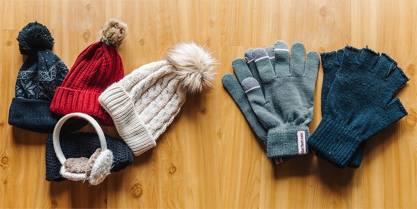 <a href="http://www.thetravelpockets.com/new-blog/2016/4/10-essentials-to-pack-for-your-iceland-road-trip" target="_blank">Ha