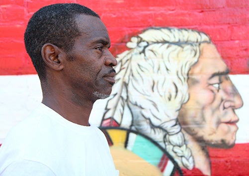 <i>Photo by Nancy A. Ruhling<br></i><strong>Double portrait: African American and Native American.</strong>