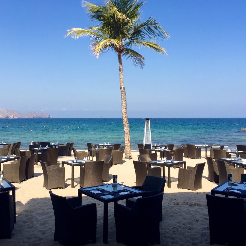 <strong>Al Bustan Palace Beach Pavilion Restaurant</strong>