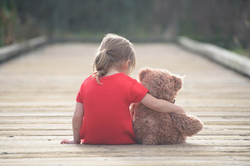 7 Ways To Support A Grieving Friend | HuffPost Life