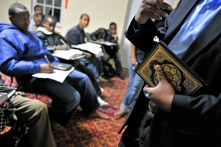 A class at the Islamic Dawah Center in Saint Paul.