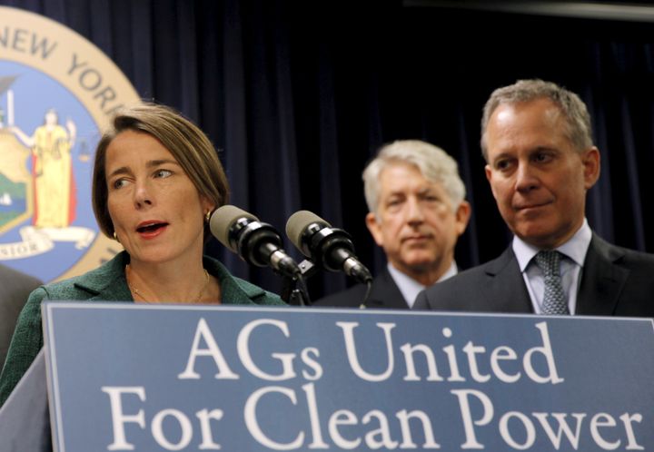 Massachusetts Attorney General Maura Healey (C) appears with New York Attorney General Eric Schneiderman (R) during a news conference in March to announce a state-based effort to combat climate change.