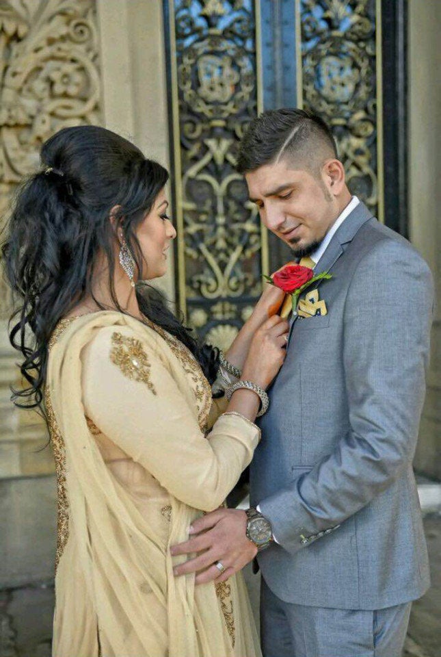 Samia Shahid and her second husband Syed Mukhtar Kazam on their wedding day 