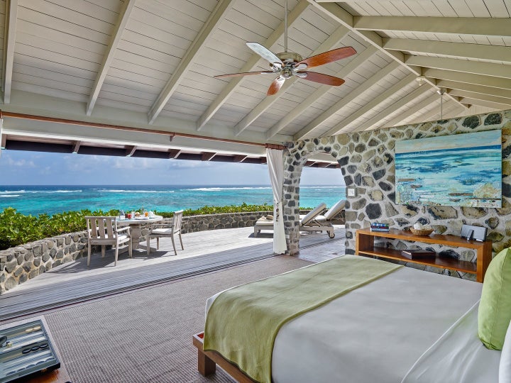 The 5 Best Private Island Resorts Huffpost Life 8564