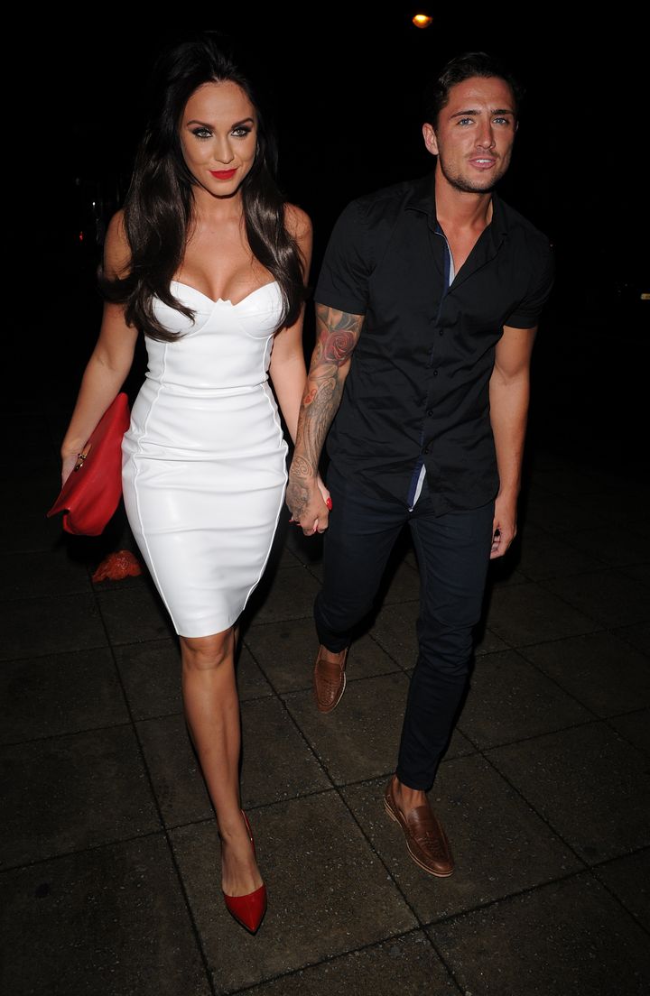 Vicky Pattinson and Stephen Bear dated in 2015