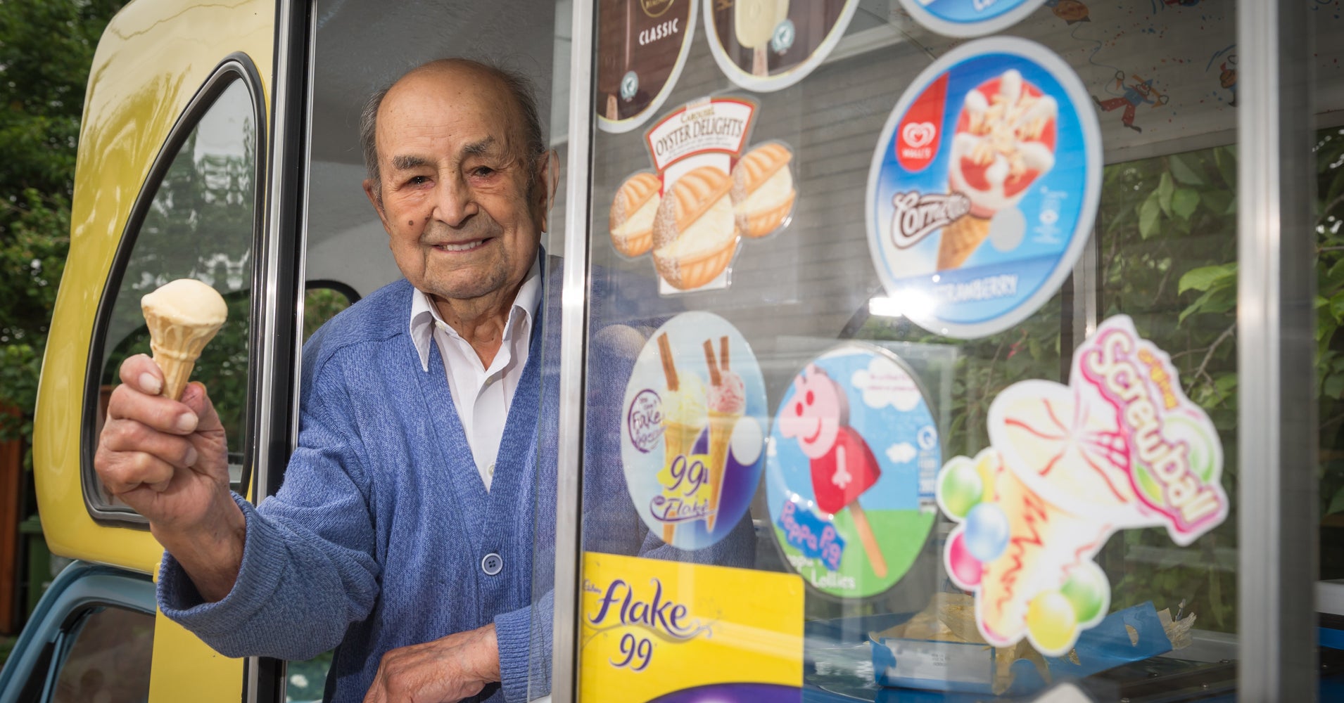 This 103YearOld Ice Cream Man Melts Our Hearts HuffPost