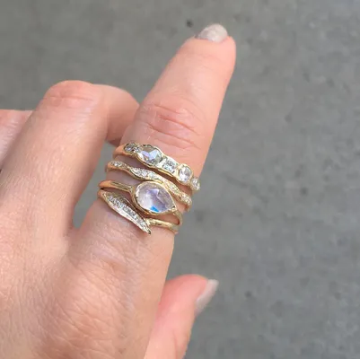 Feel partner's store heartbeat ring