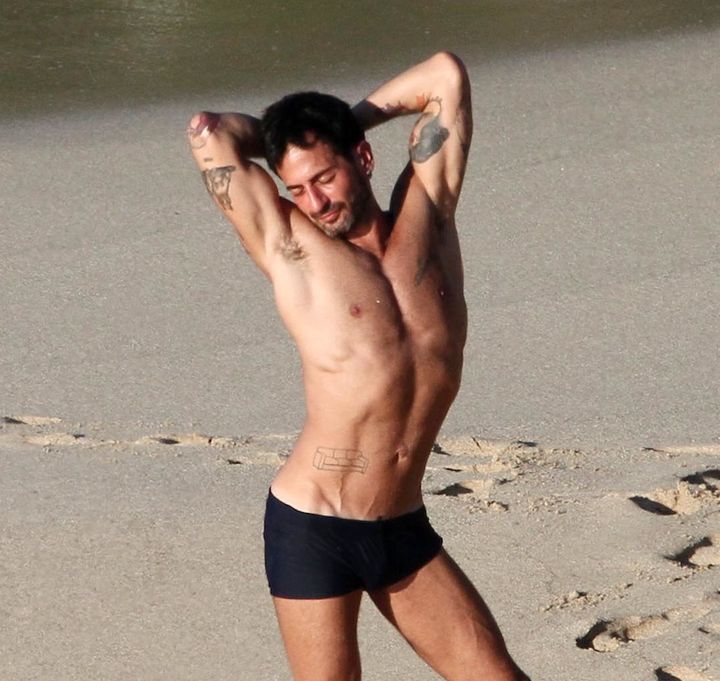 Marc Jacobs poses at St. Barth in 2009.