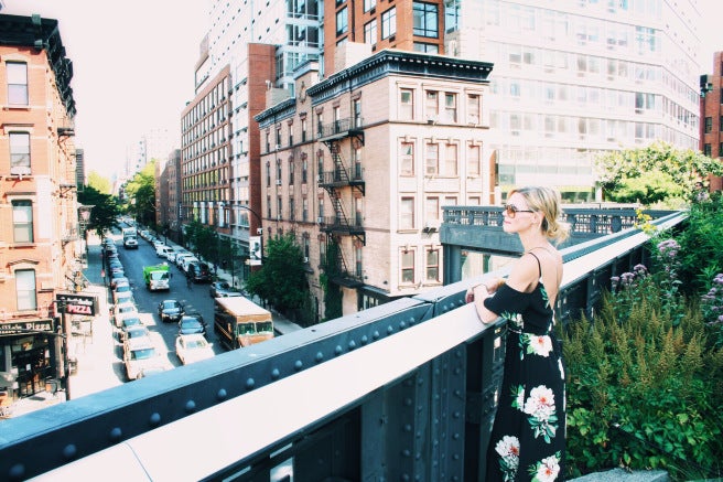 At High Line Park (and wearing Topshop). <a href="https://presentperfectsite.com/" target="_blank">PresentPerfectSite.co