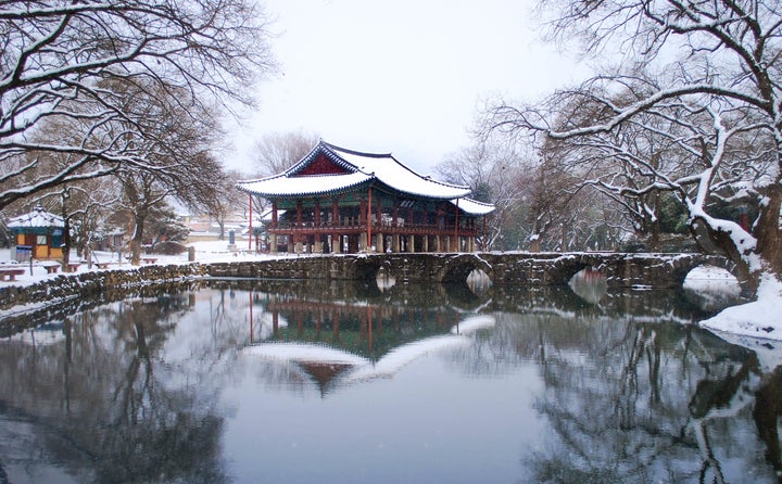 Gwanghallu Garden | If Verona has Romeo and Juliet, Namwon has Chunhyang. One of Korea’s most famous love stories, it has class differences, an evil villain, various obstacles for our lovers, and a much happier ending than its Italian counterpart. This tale is best experienced at Gwanghallu Garden. Having been around since the 1400’s, it is considered the main setting for the love story of Chunhyang and Lee Mong-ryong. While enjoying traditional architecture, you can also read more about the famous story.