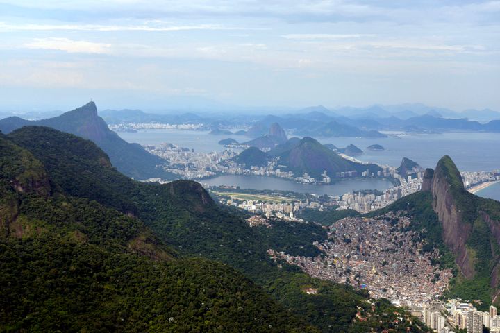 View from top of Pedra da Gávea.