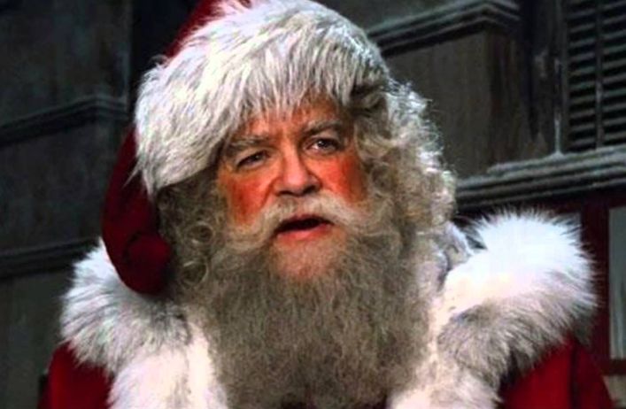 David Huddleston also played the title role in 'Santa Clause: The Movie'