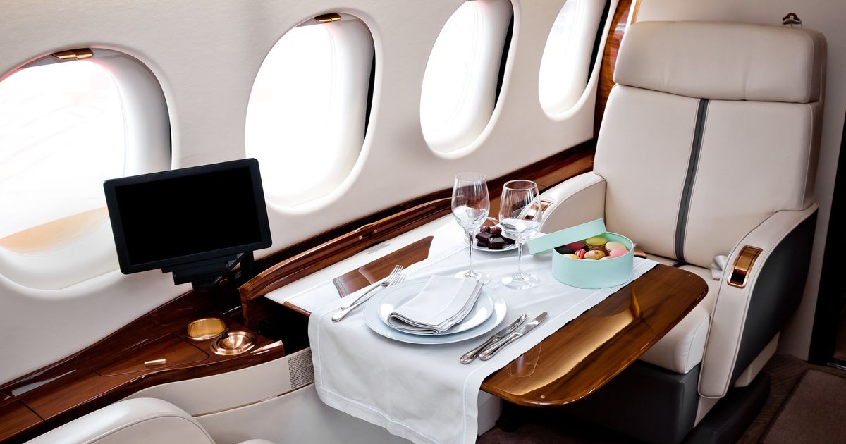 This First Class Luxury Airplane Cabin Will Fill You With Rage ...