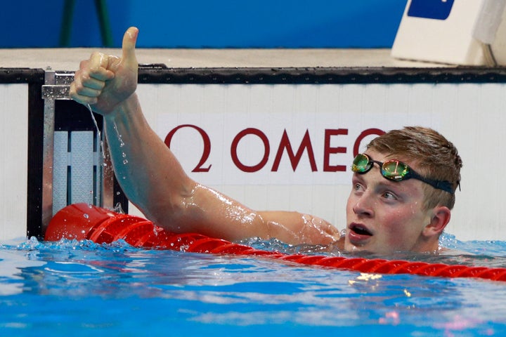 Peaty celebrates with a thumbs up.