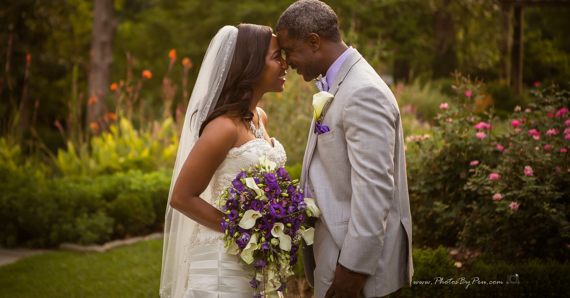 25 Real Couples Who Were All Smiles On Their Wedding Days HuffPost