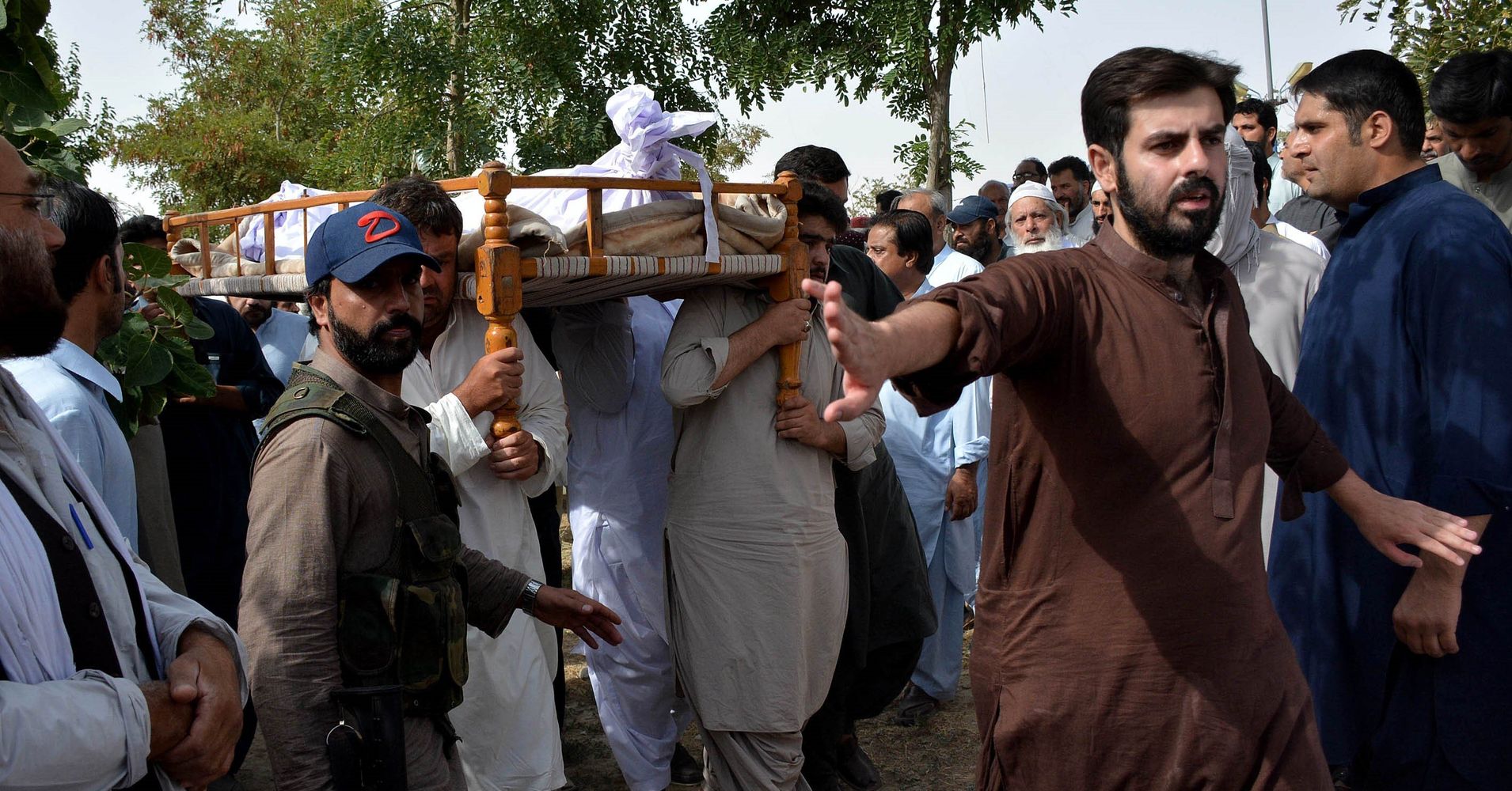 Pakistani Lawyers Go On Strike Over Deadly Bomb Attack | HuffPost