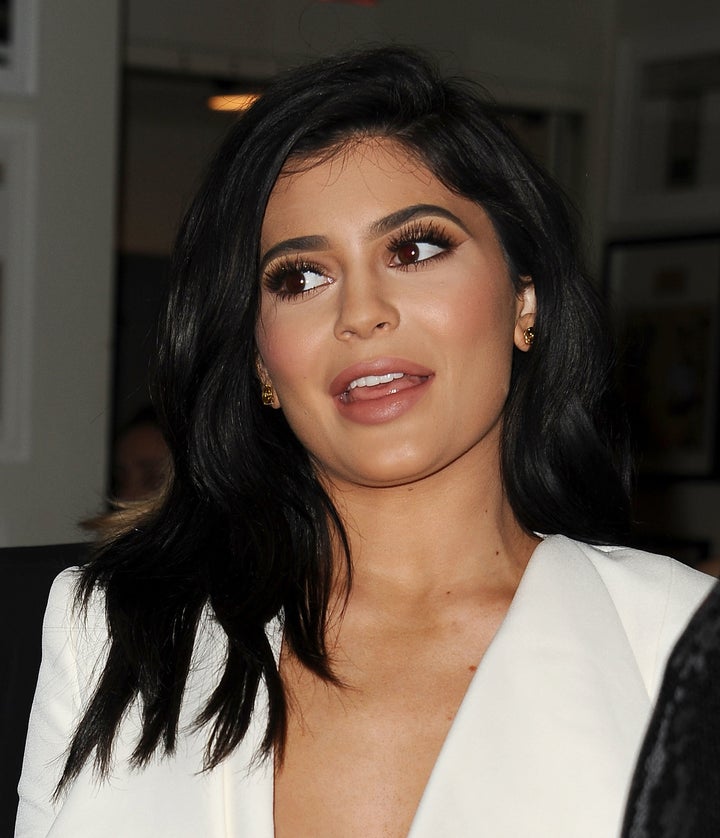 Do You Know What Kylie Jenners Teeth Look Like Huffpost Life