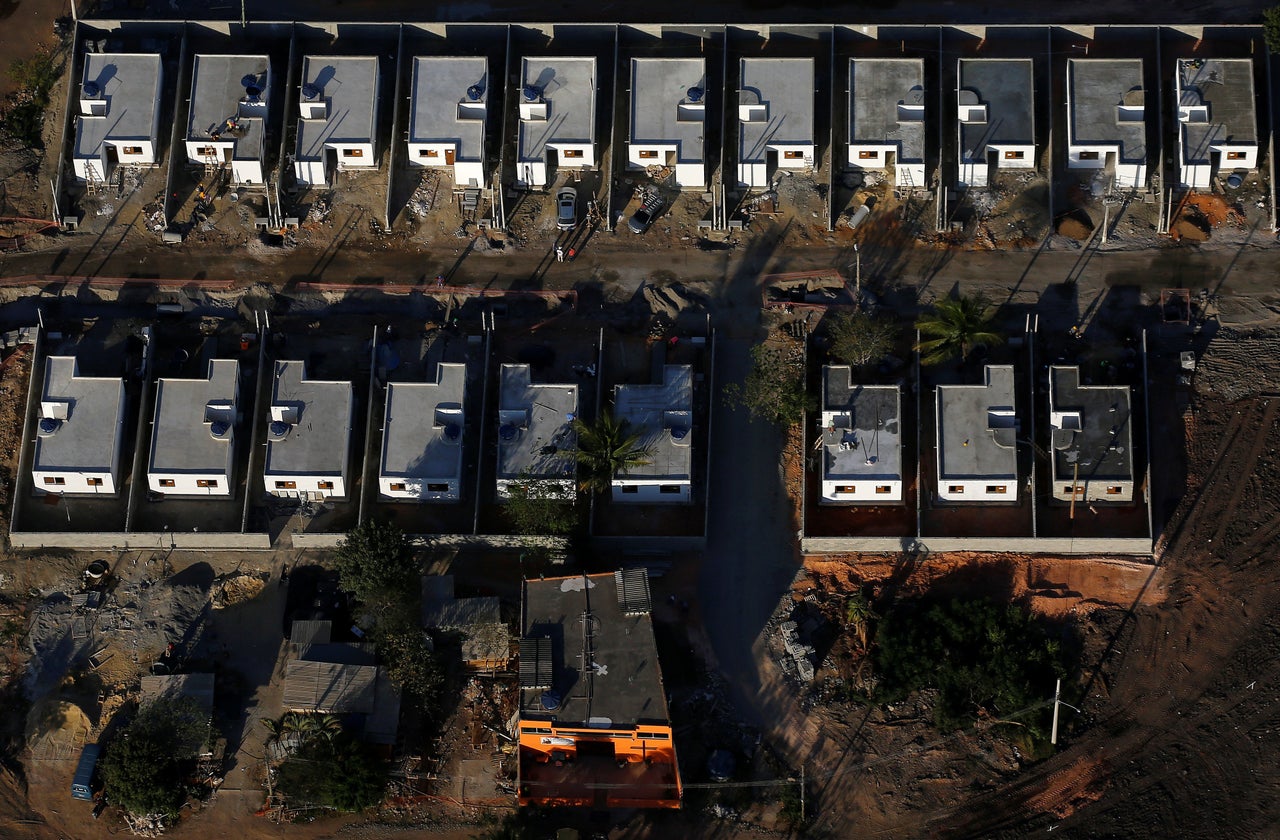 Twenty houses were built for the residents who refused to leave Vila Autódromo.