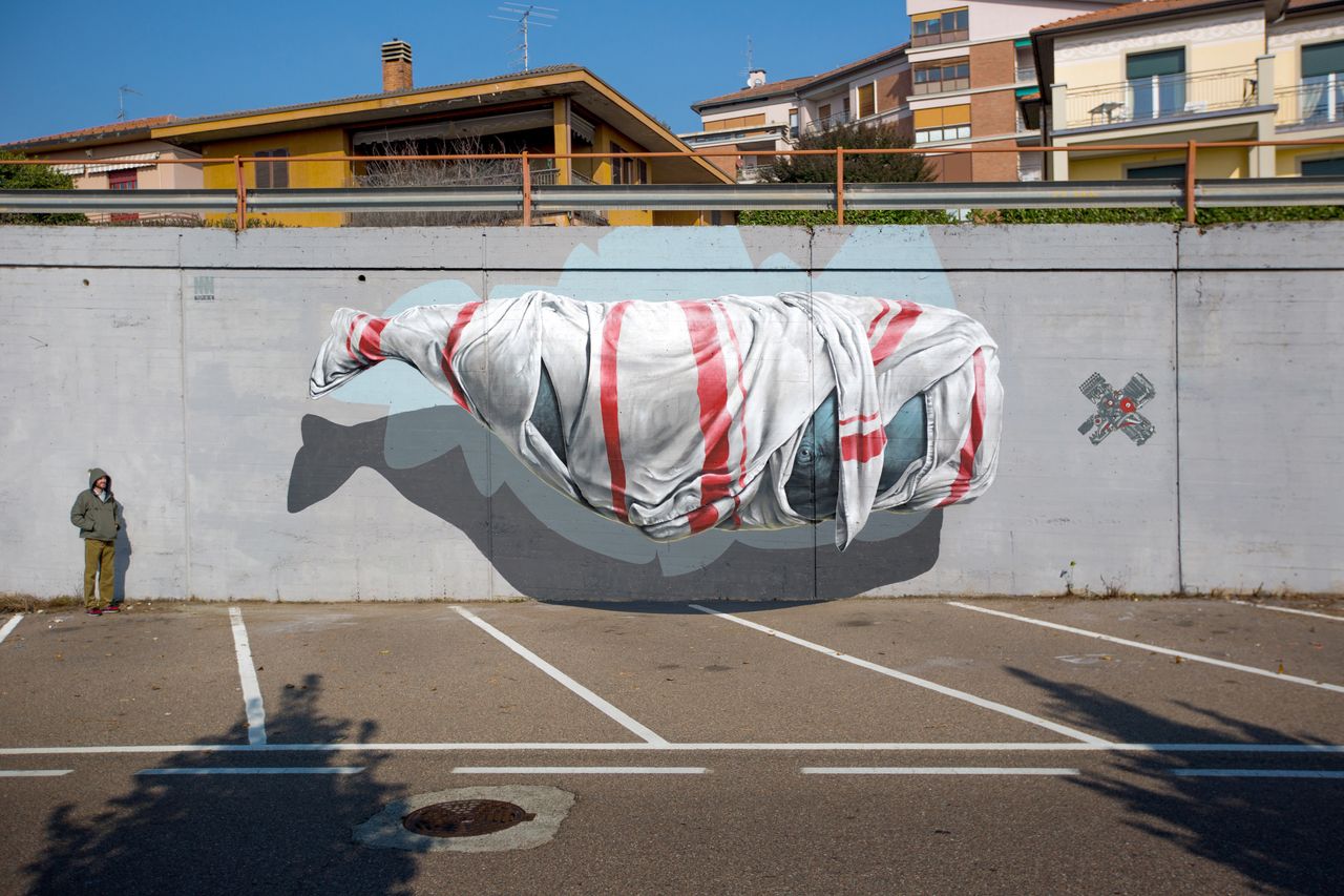 "Signalling machine" mural painting for Urban Canvas in Varese, Italy, in 2015.