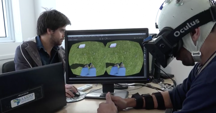 A patient learns to use an avatar to walk in virtual reality.