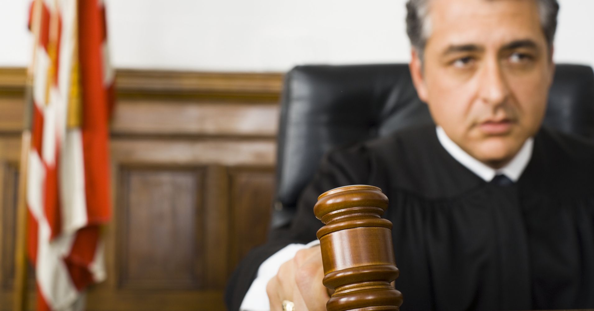 federal-judges-can-t-clear-someone-s-record-even-for-minor-nonviolent-offenses-huffpost