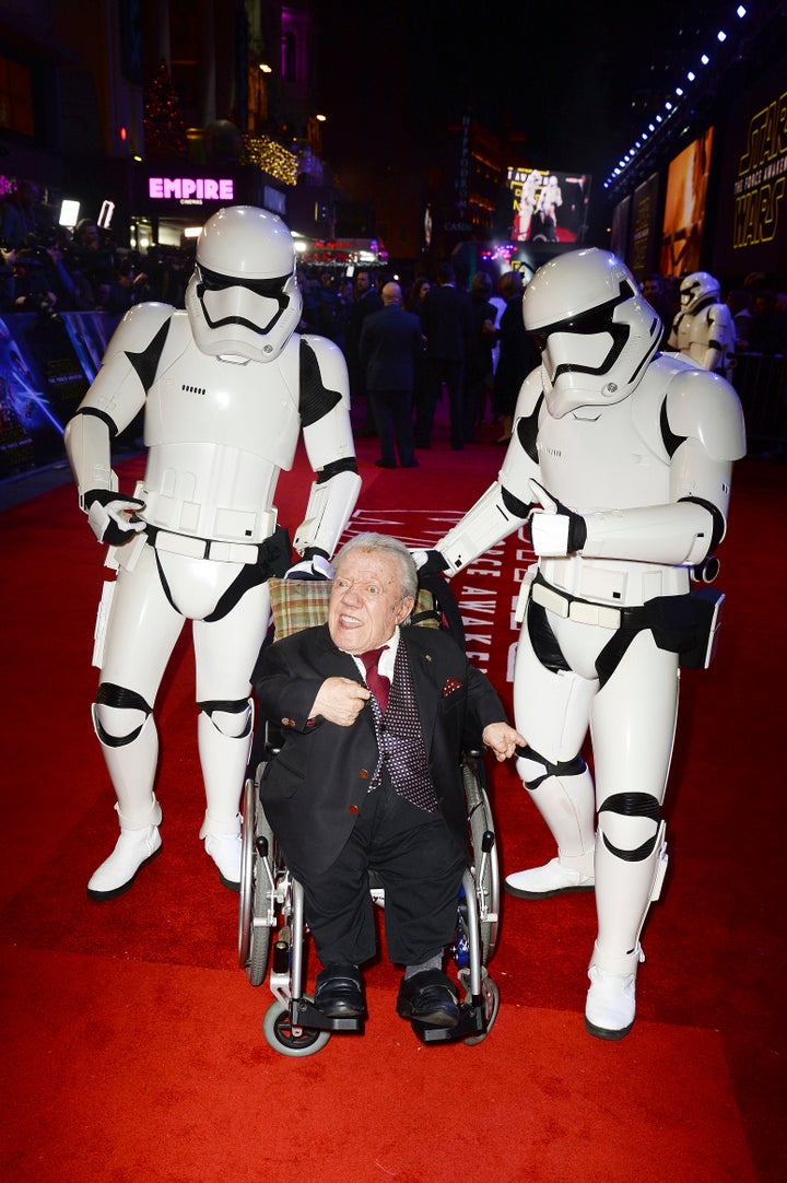 Kenny Baker at the 'Star Wars: The Force Awakens' premiere in London.