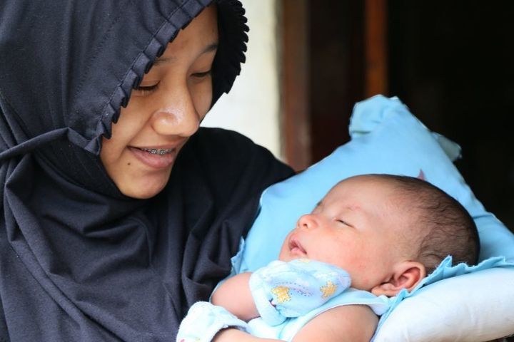 When Schoolgirls Become Mothers In Rural Indonesia Huffpost