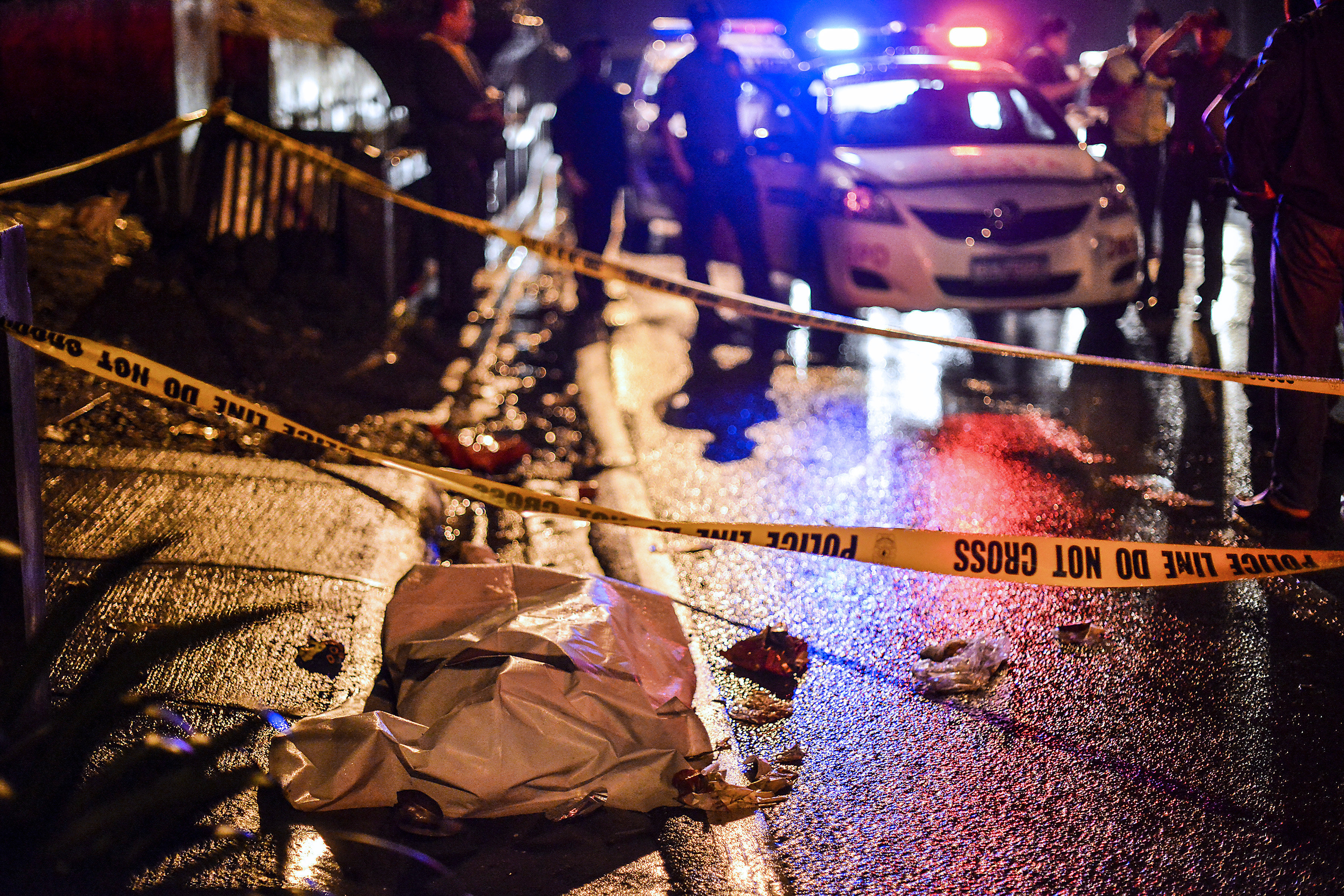 Duterte's Brutal Drug War Skyrockets Killings In The Philippines | HuffPost