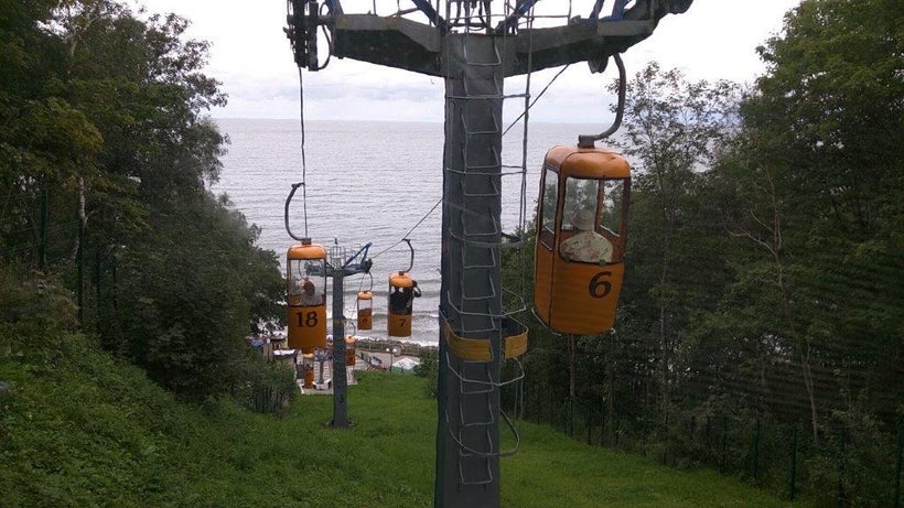 A gondola lifts visitors from Svetlogorsk beach to the city street
