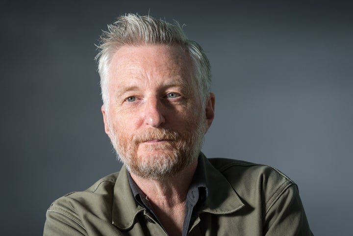 Billy Bragg says he still supports Jeremy Corbyn.