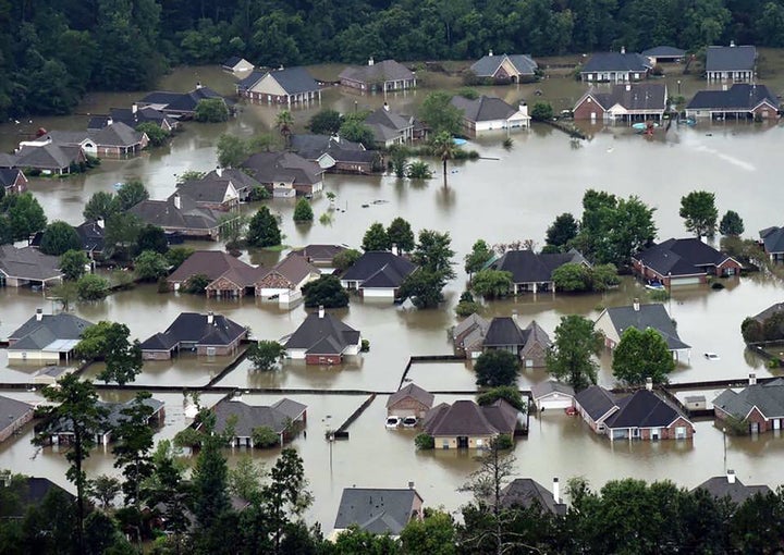 <strong>20,000 people had to be rescued as the waters rose </strong>