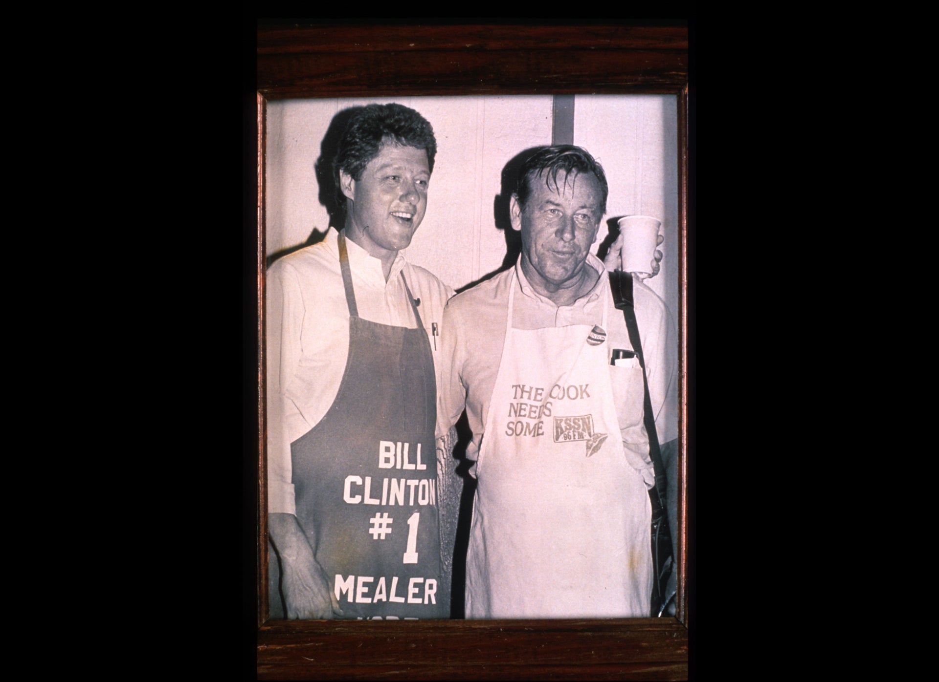 Bill Clinton Receives 'Father Of The Year' Award From National Father's ...