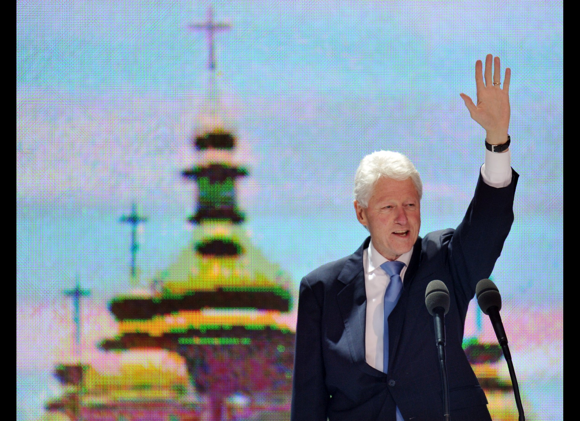 Bill Clinton Receives 'Father Of The Year' Award From National Father's ...